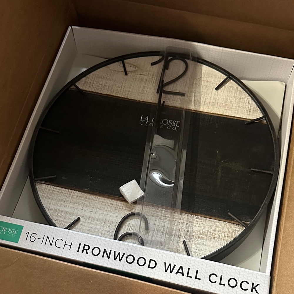 La Crosse Clock 16-Inch Ironwood Wall Clock - Picture 5 of 6